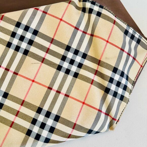 EUC BURBERRYS BURBERRY OF LONDON  BLUE LABEL NOVA CHECK NYLON LARGE TOTE VINTAGE - Picture 15 of 16